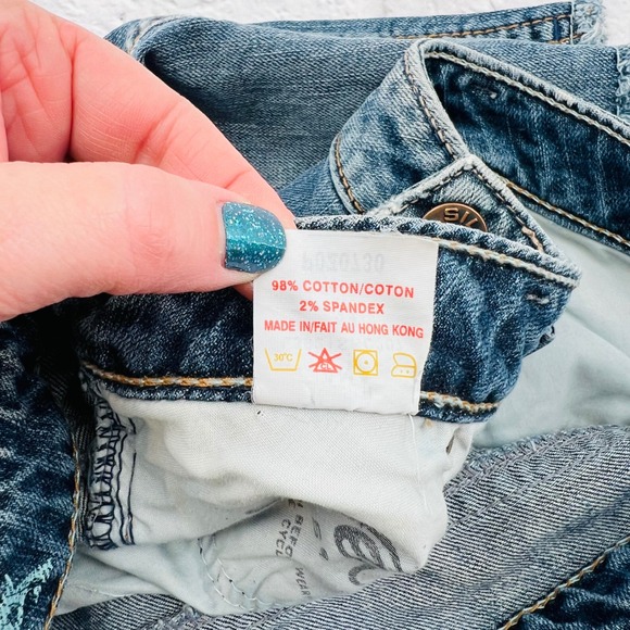 Silver Jeans Denim Mini Skirt Medium Wash Frayed Hem Womens Size 31 - Picture 6 of 10